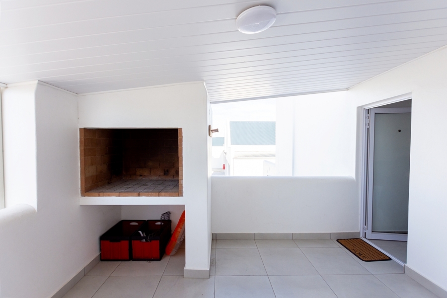 2 Bedroom Property for Sale in Dwarskersbos Western Cape